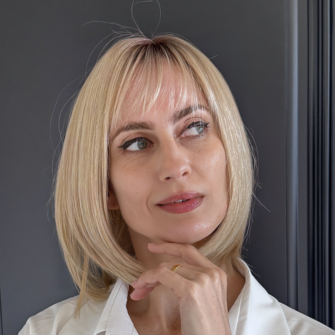 Theodora - Wigyy Ash Blonde Straight Layered Wigs